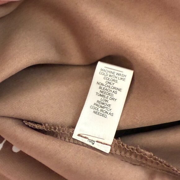 Cato Top Floral Print Cold Shoulder Halter Neckline Silky Multicolor XL NEW - Picture 8 of 9